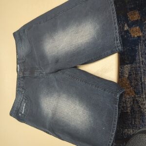 Men Ecko jean shorts